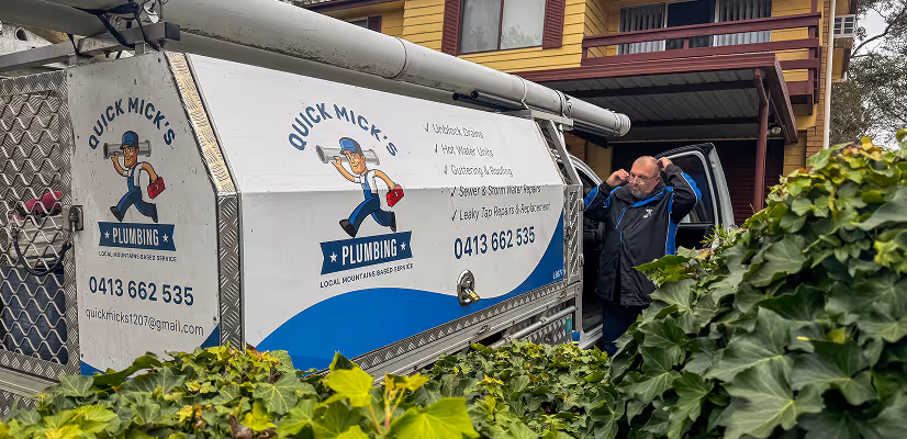 Mick replacing mixer valve at blue mountains home